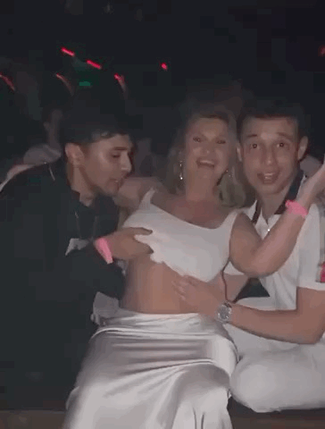 Find Pornstar – Tell me this isn’t HOT! 🥵 Find Pornstar – Tell me this isn’t HOT! 🥵