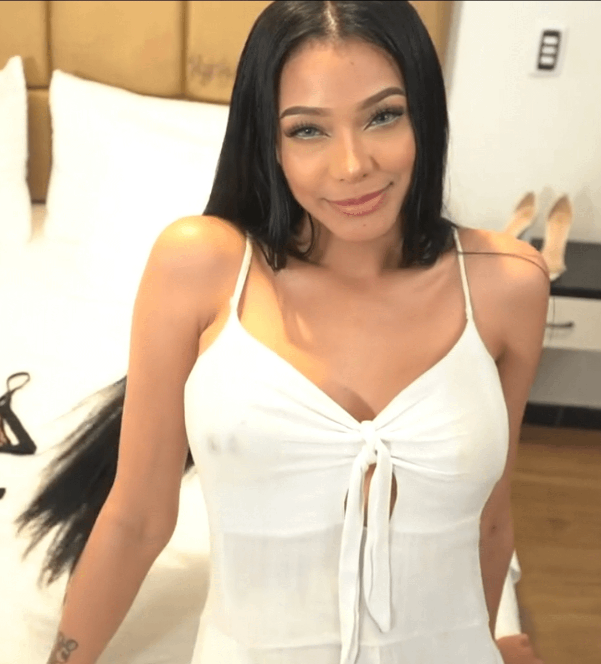 Find Pornstar – Help a brother, who is she π Find Pornstar – Help a brother, who is she π