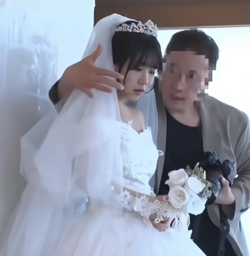 JAV Porn – Anyone got a code to this one? JAV Porn – Anyone got a code to this one?