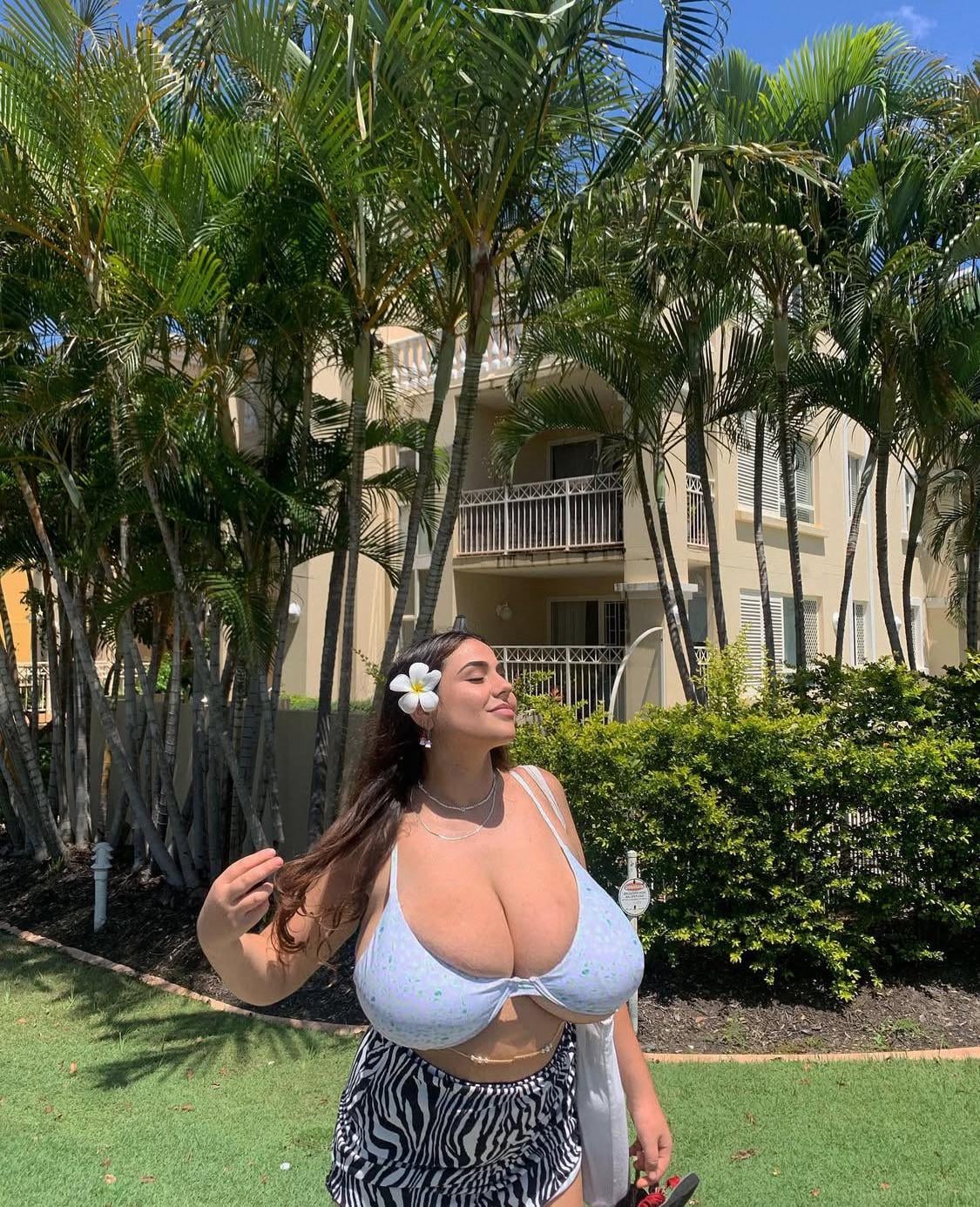 Find Pornstar – Name? Find Pornstar – Name?