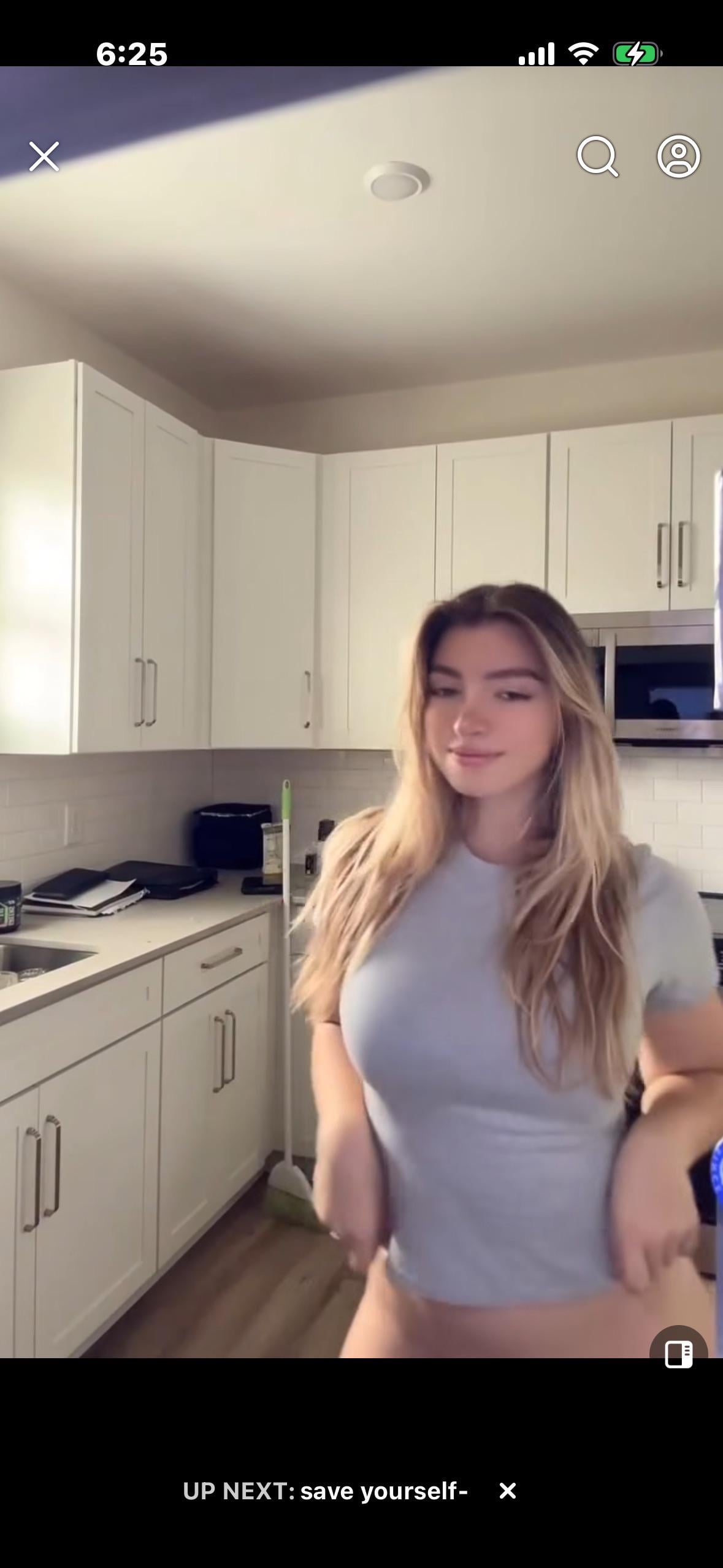 Find Pornstar – anyone know her? Find Pornstar – anyone know her?