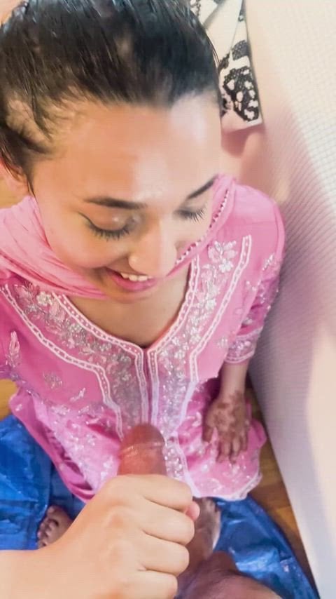 Find Pornstar – Find this NRI brown girl’s Name Find Pornstar – Find this NRI brown girl’s Name