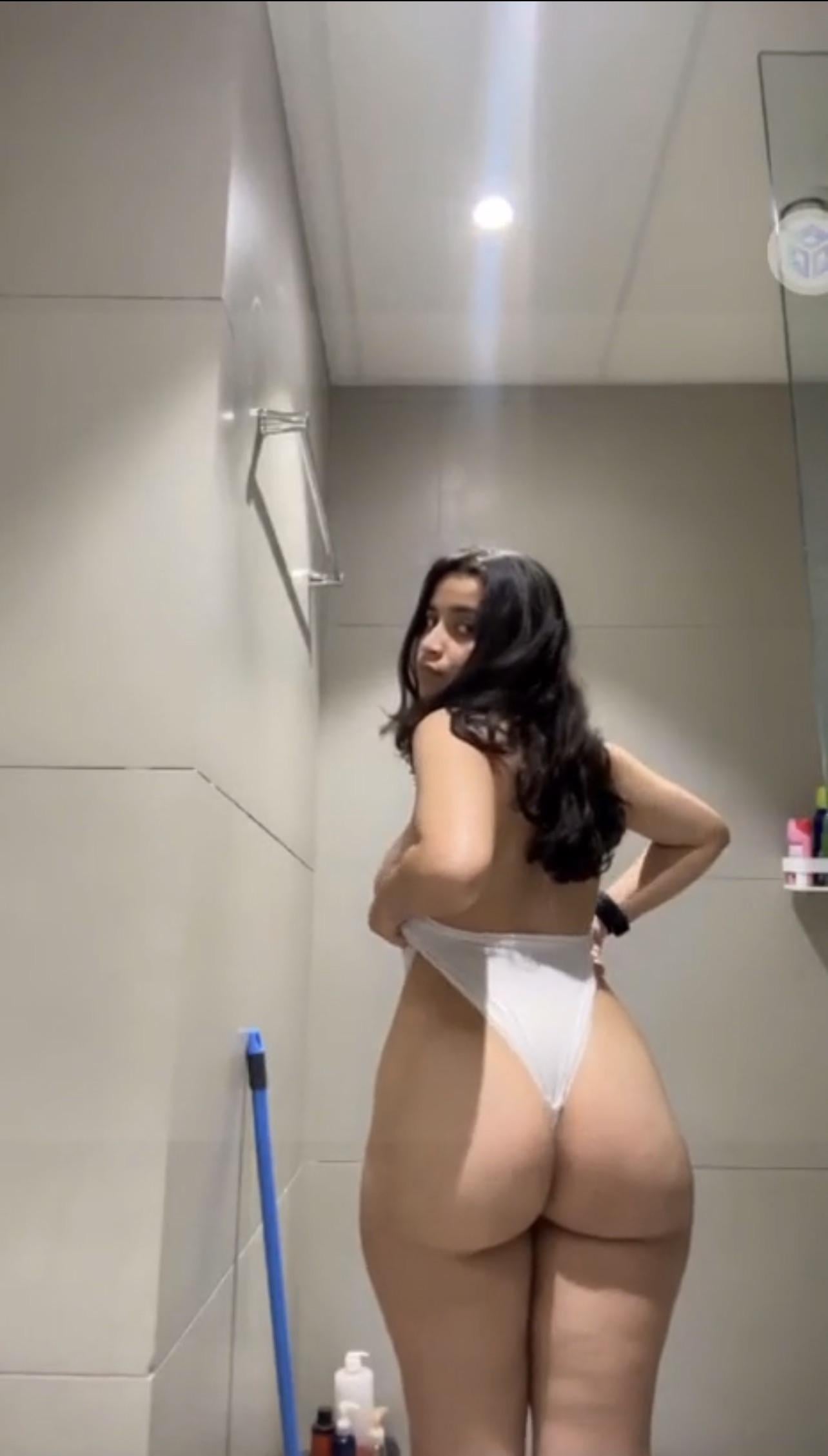 Find Pornstar – Please tell me her name Find Pornstar – Please tell me her name