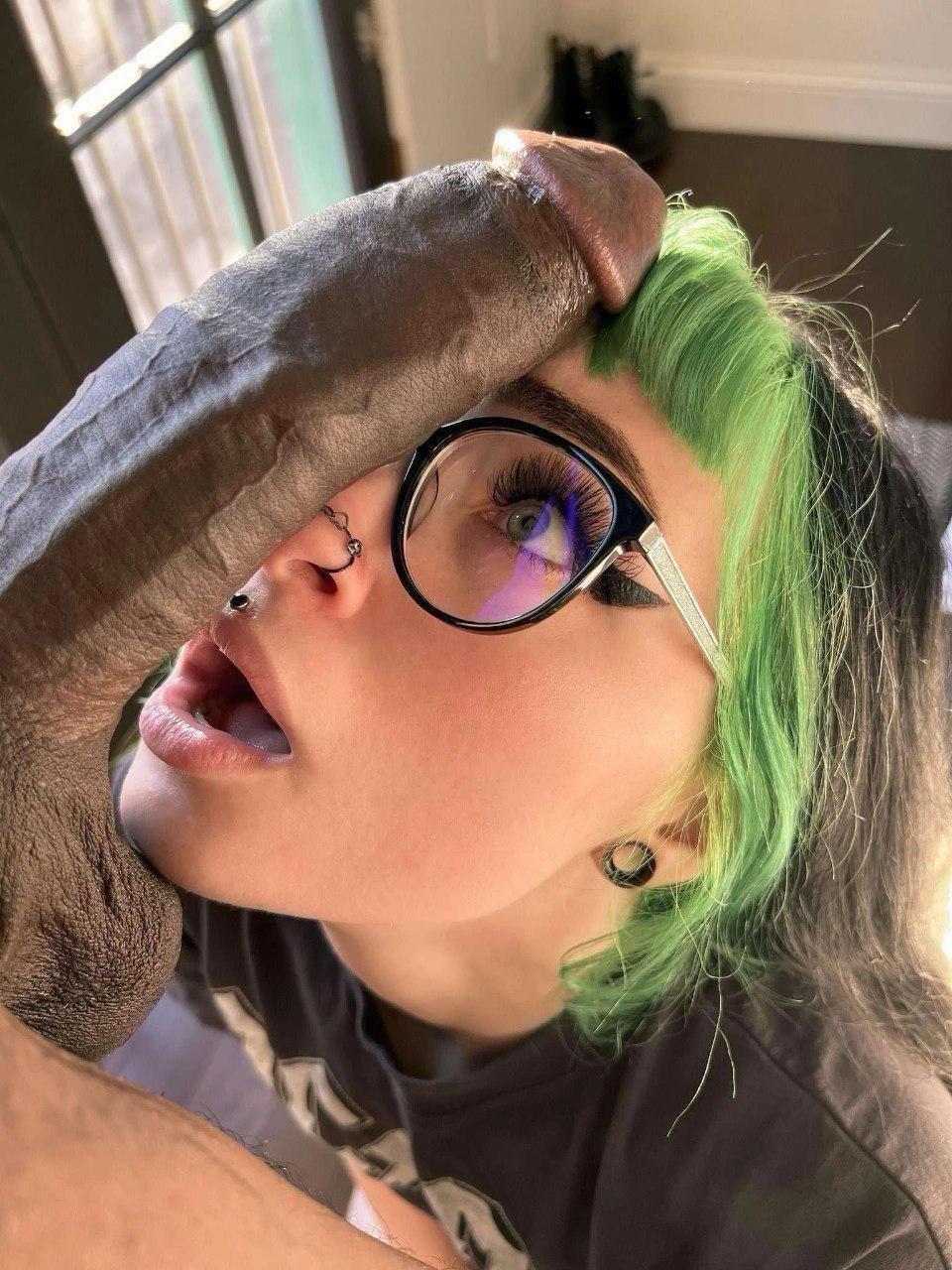 Find Pornstar – Any clue? Find Pornstar – Any clue?