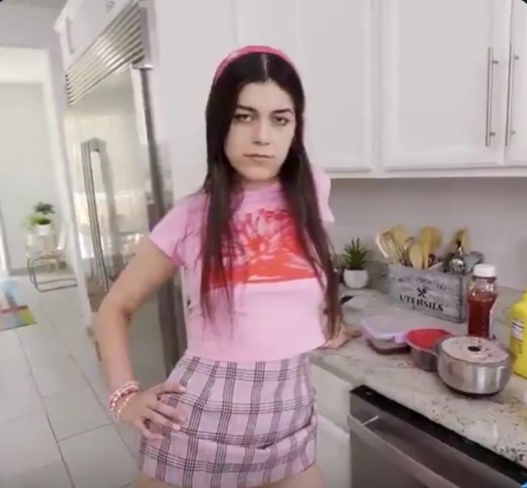 Find Pornstar – Anyone know her name? Find Pornstar – Anyone know her name?