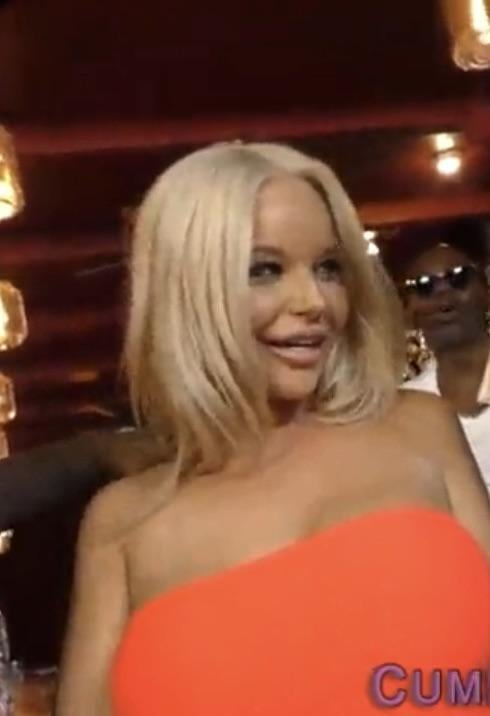Find Pornstar – Who’s this hot blond? Find Pornstar – Who’s this hot blond?