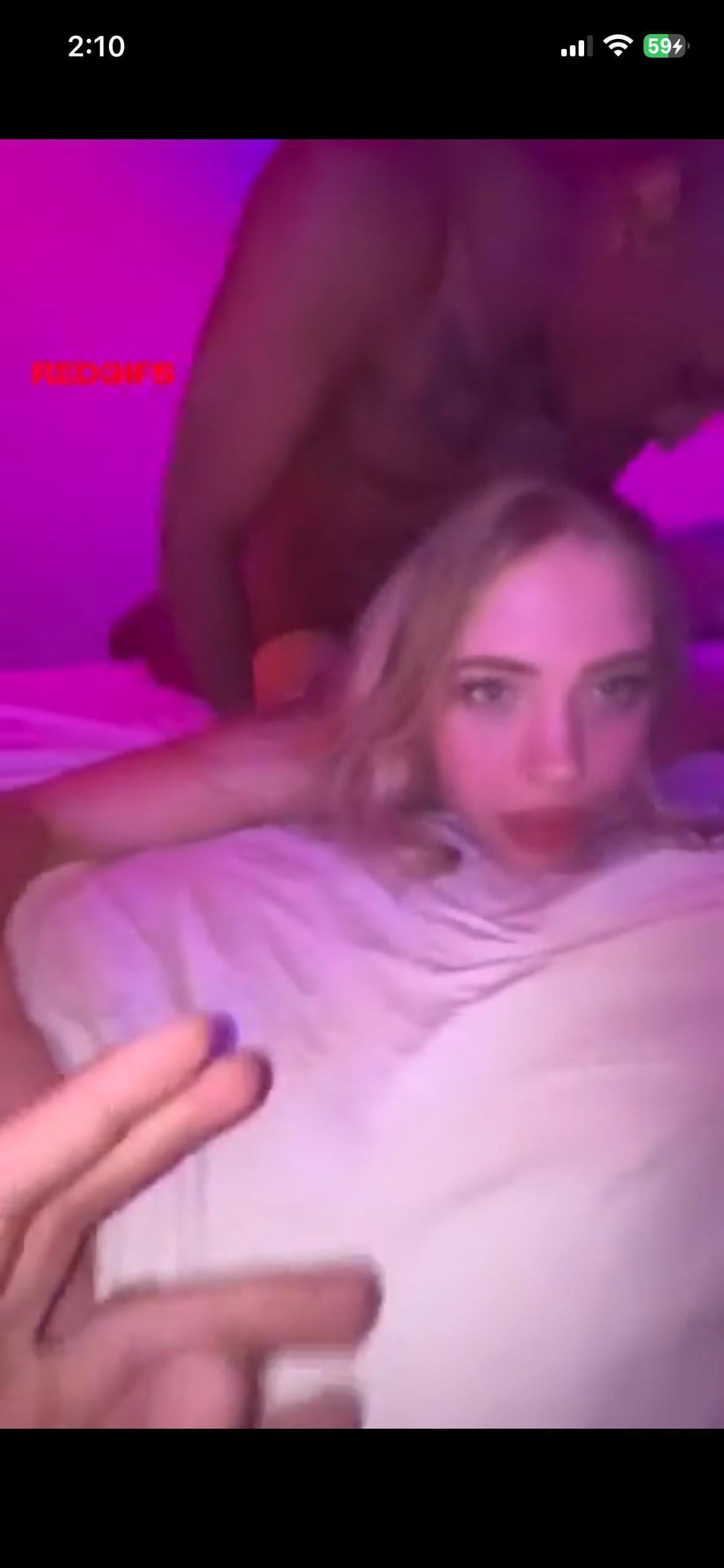 Find Pornstar – Who’s she? Find Pornstar – Who’s she?