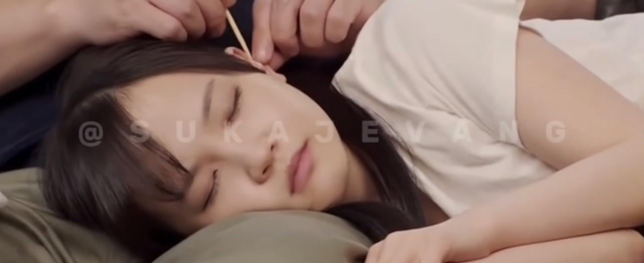 JAV Porn – does anyone know her name? help me JAV Porn – does anyone know her name? help me