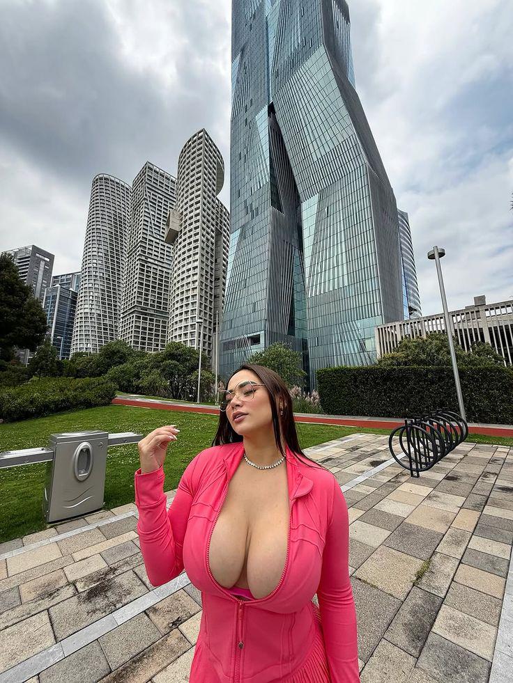 Find Pornstar – Name pls Find Pornstar – Name pls