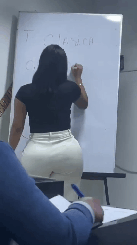 Find Pornstar – Any idea who is she Find Pornstar – Any idea who is she