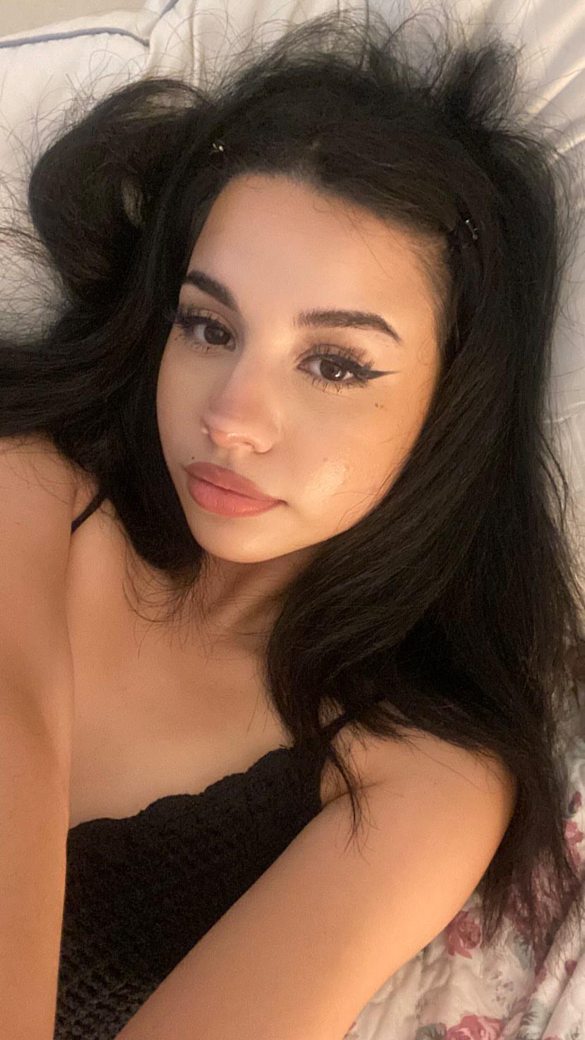Find Pornstar – Does anyone know her name? Find Pornstar – Does anyone know her name?