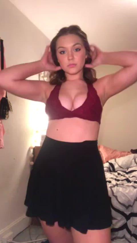 Find Pornstar – Her name pls Find Pornstar – Her name pls