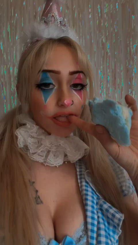 Find Pornstar – Anyone know this clown girl? Find Pornstar – Anyone know this clown girl?