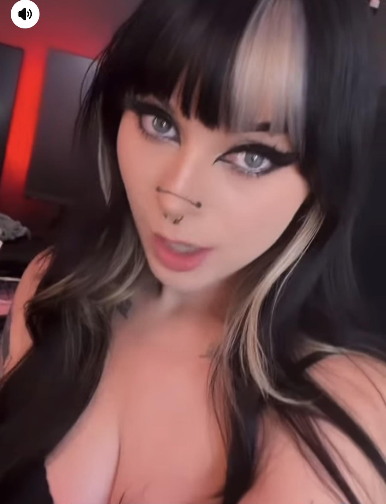 Find Pornstar – Anyone knows her name Find Pornstar – Anyone knows her name