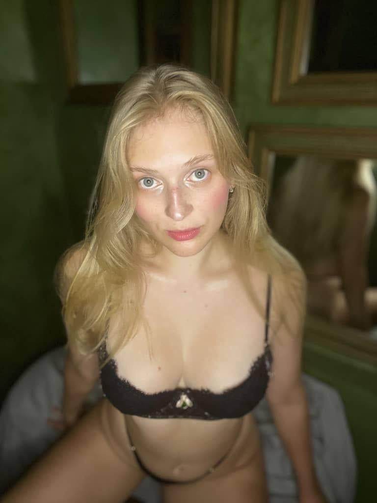 Find Pornstar – Who is this beautiful babe Find Pornstar – Who is this beautiful babe
