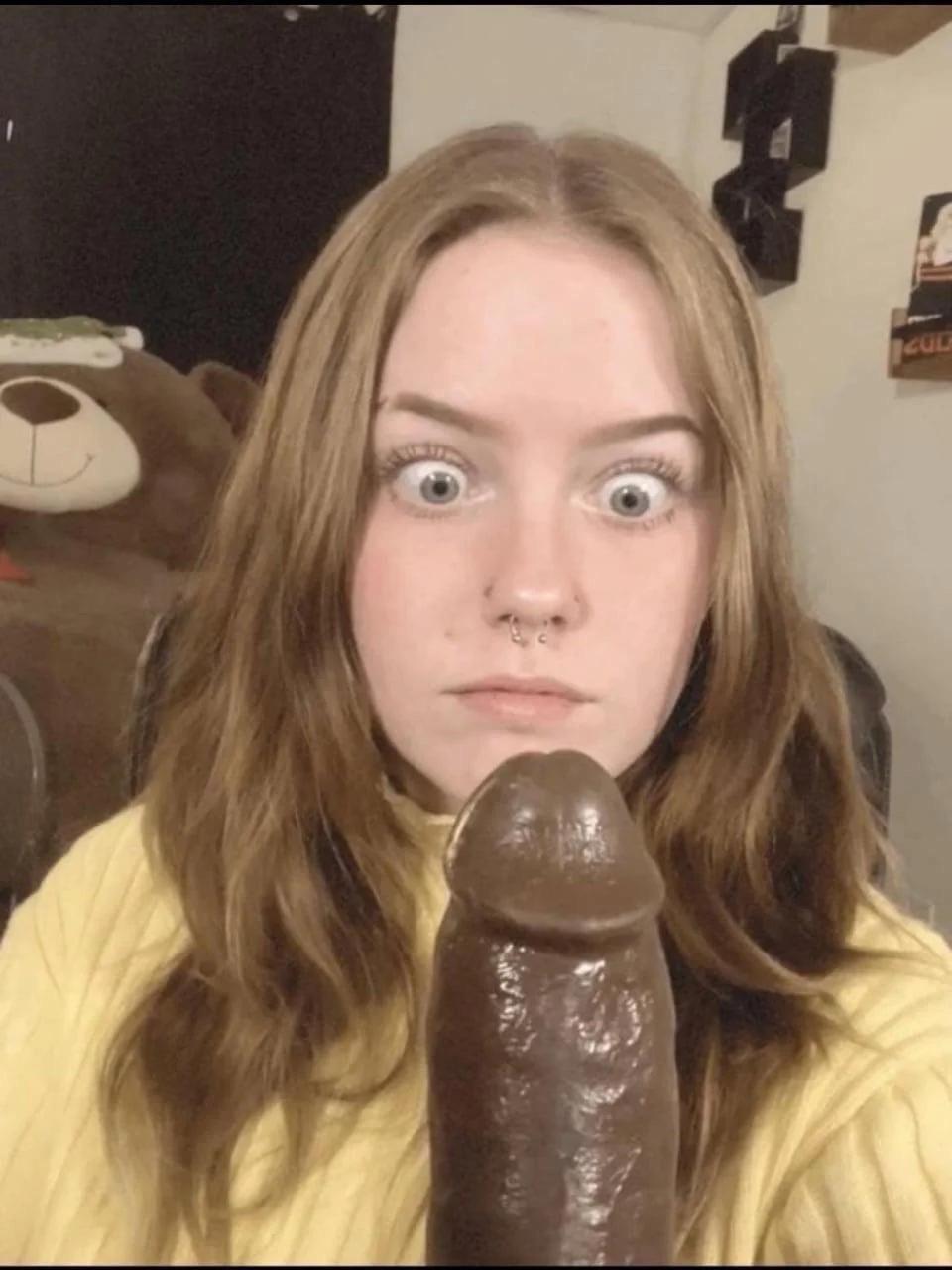 Find Pornstar – Anybody know her or the source? Find Pornstar – Anybody know her or the source?