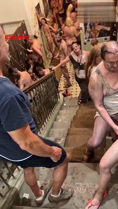 Find Pornstar – czech brothel orgy Find Pornstar – czech brothel orgy