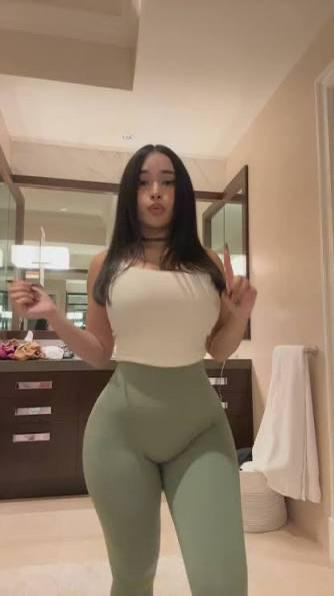 Find Pornstar – Having a hard time finding out who this is Find Pornstar – Having a hard time finding out who this is