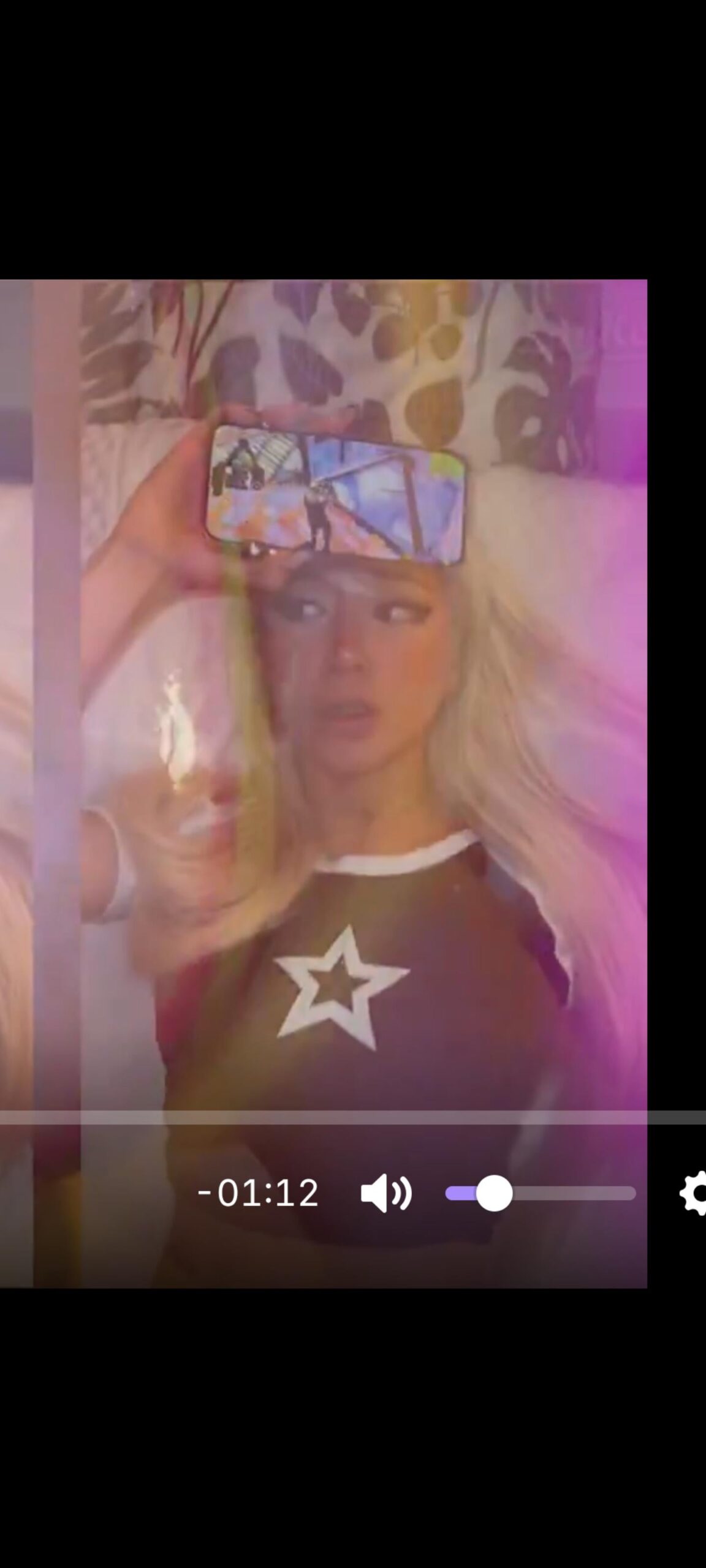 Find Pornstar – Gooning video with girl having subway surfer above her head Find Pornstar – Gooning video with girl having subway surfer above her head