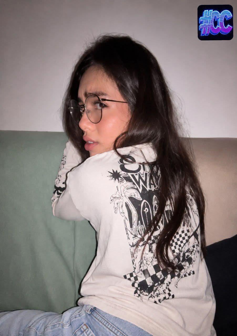 Find Pornstar – Anyone know her? Find Pornstar – Anyone know her?