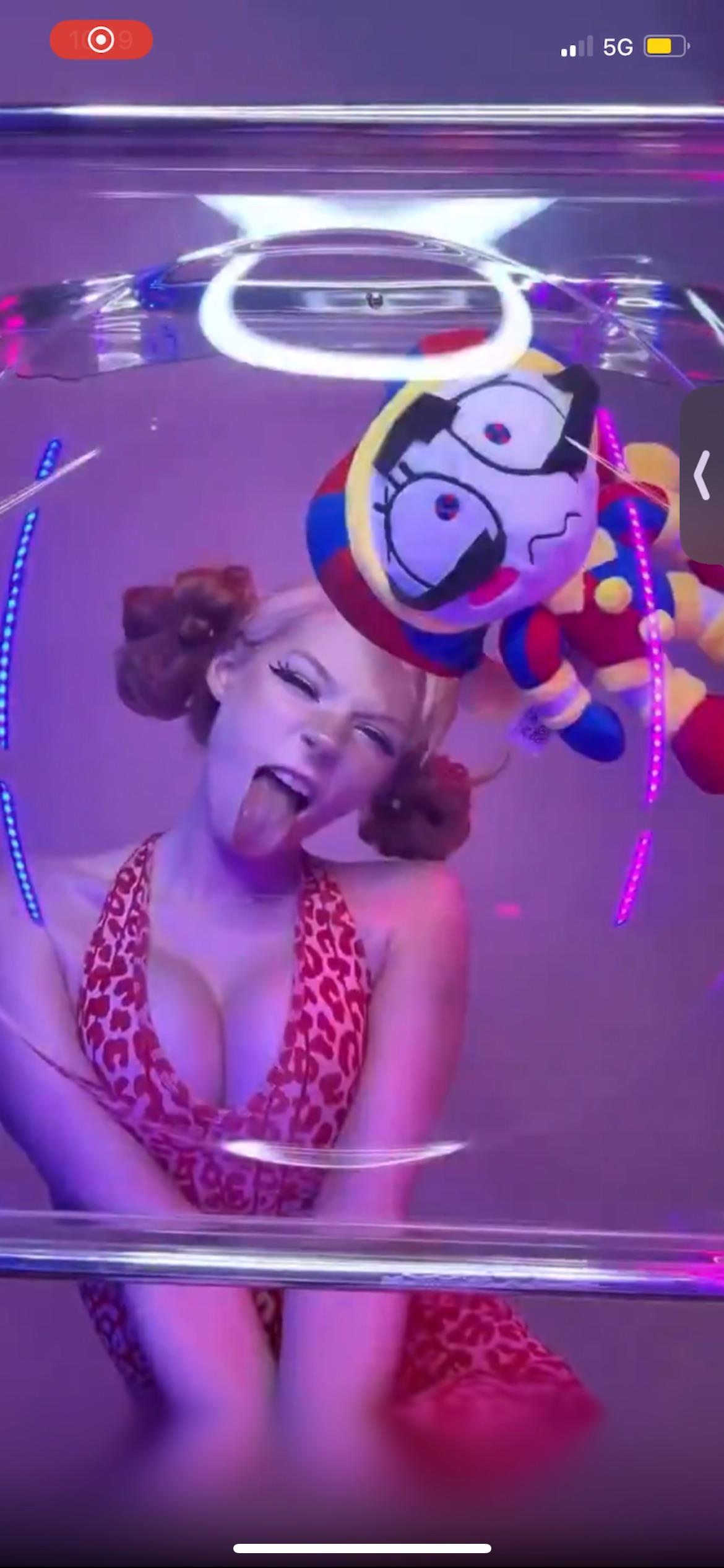 Find Pornstar – Anyone know her name? Find Pornstar – Anyone know her name?