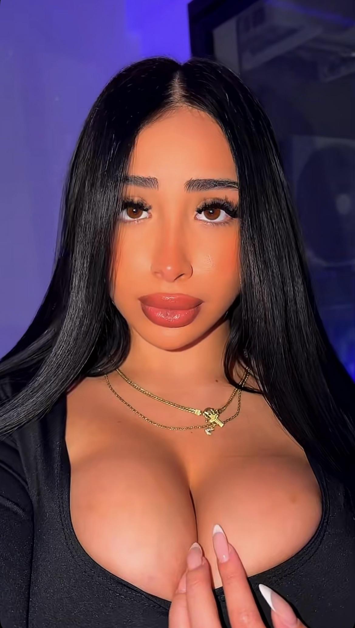Find Pornstar – who is she? Find Pornstar – who is she?