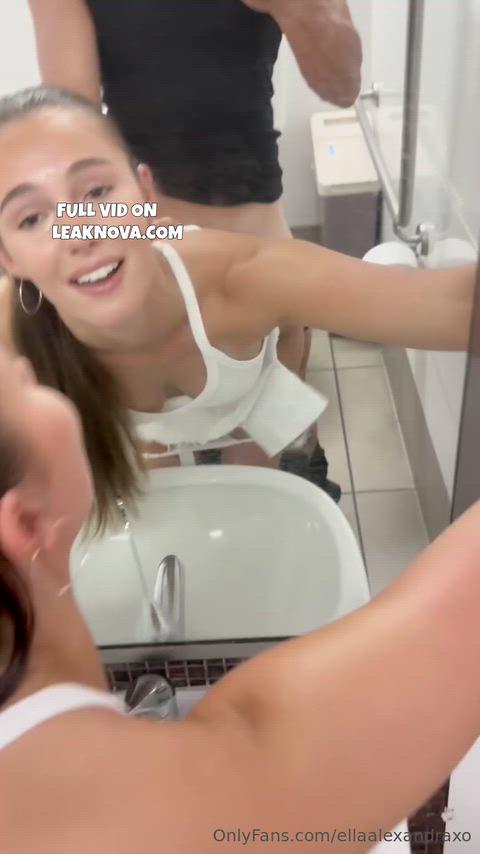Find Pornstar – wow full vid ? Find Pornstar – wow full vid ?