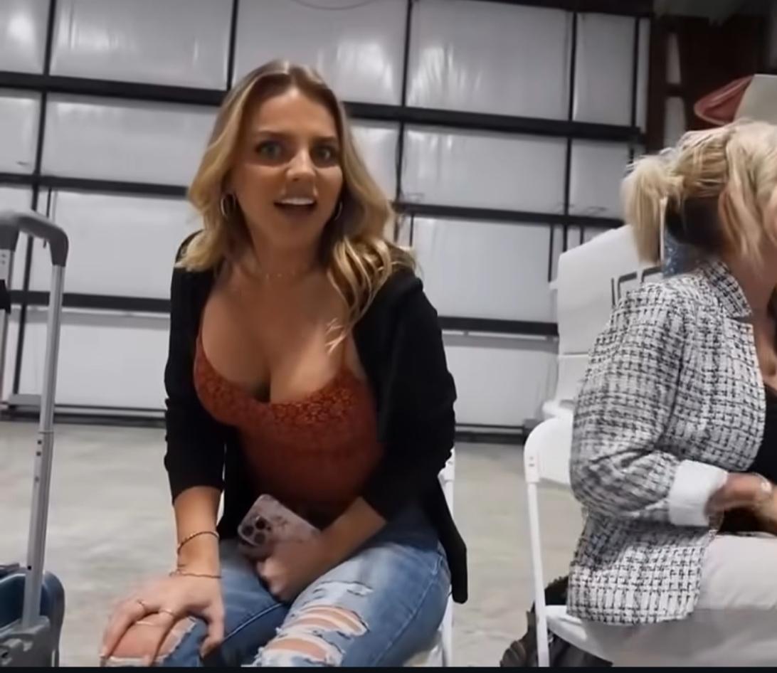 Find Pornstar – Name? Find Pornstar – Name?