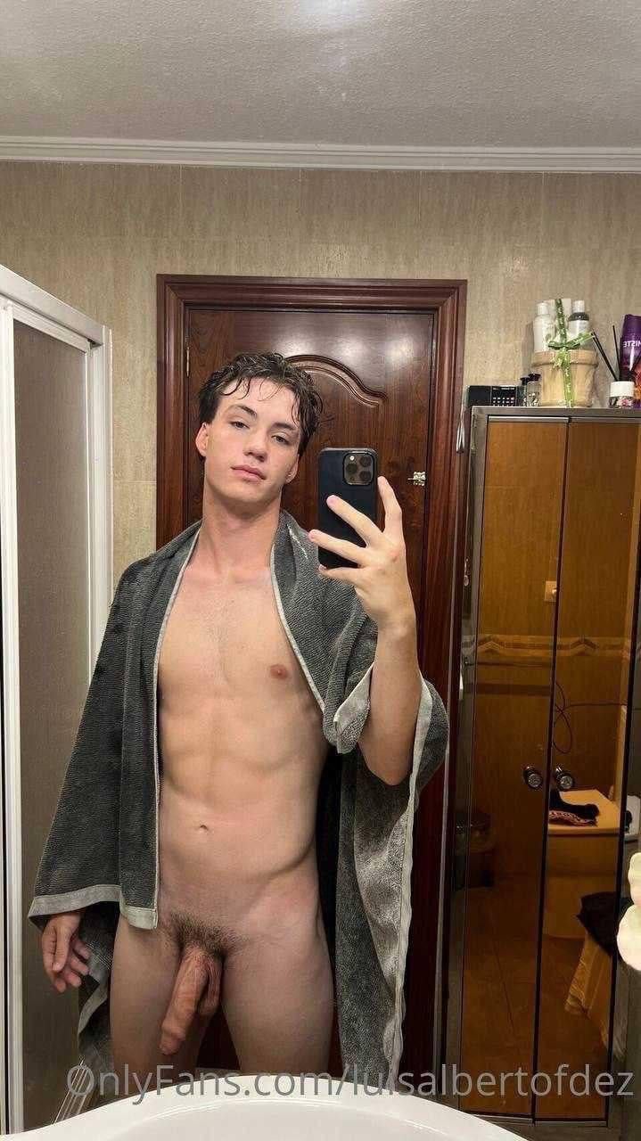 Find Pornstar – anyone help is this guy Find Pornstar – anyone help is this guy