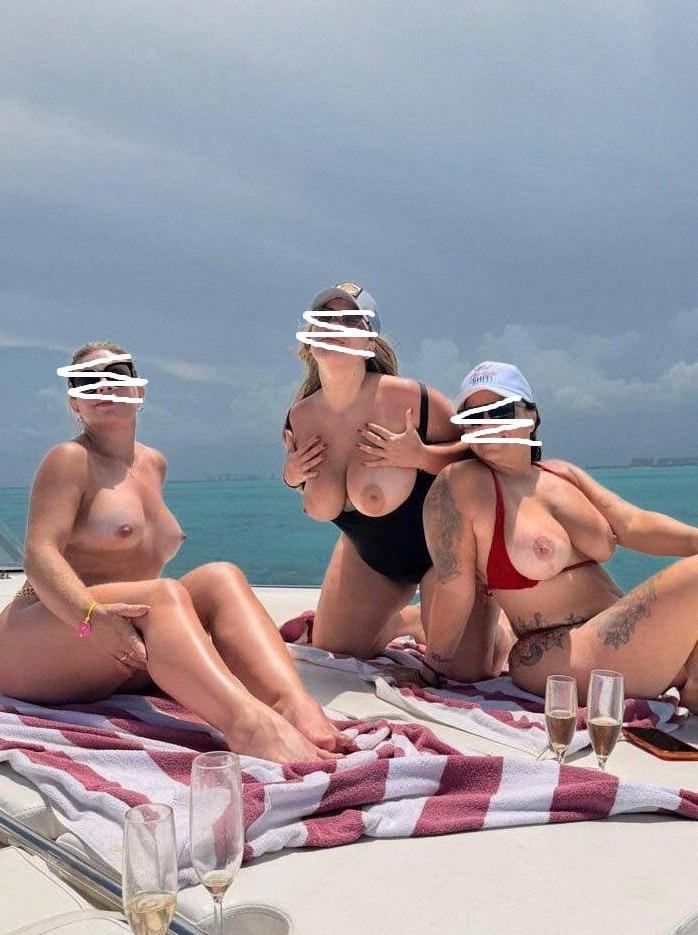 Find Pornstar – Anyone know the one in black? Find Pornstar – Anyone know the one in black?