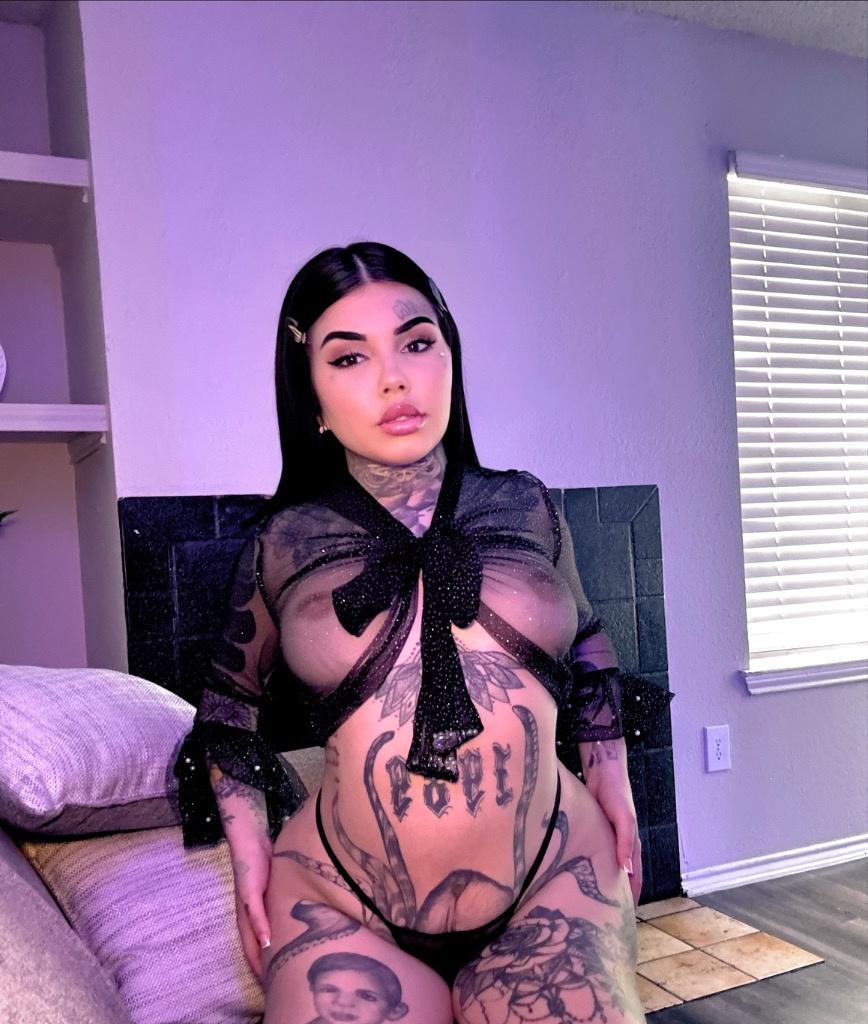 Find Pornstar – Anyone recognize her? Find Pornstar – Anyone recognize her?