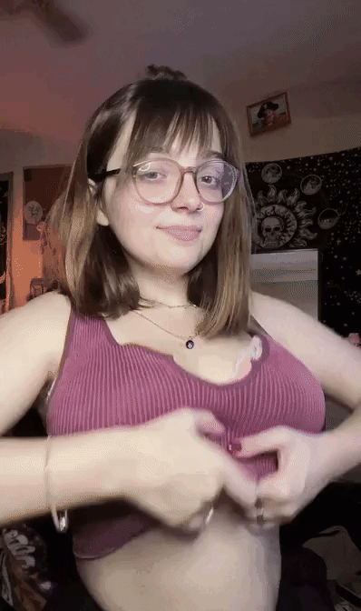 Find Pornstar – Please who is she Find Pornstar – Please who is she
