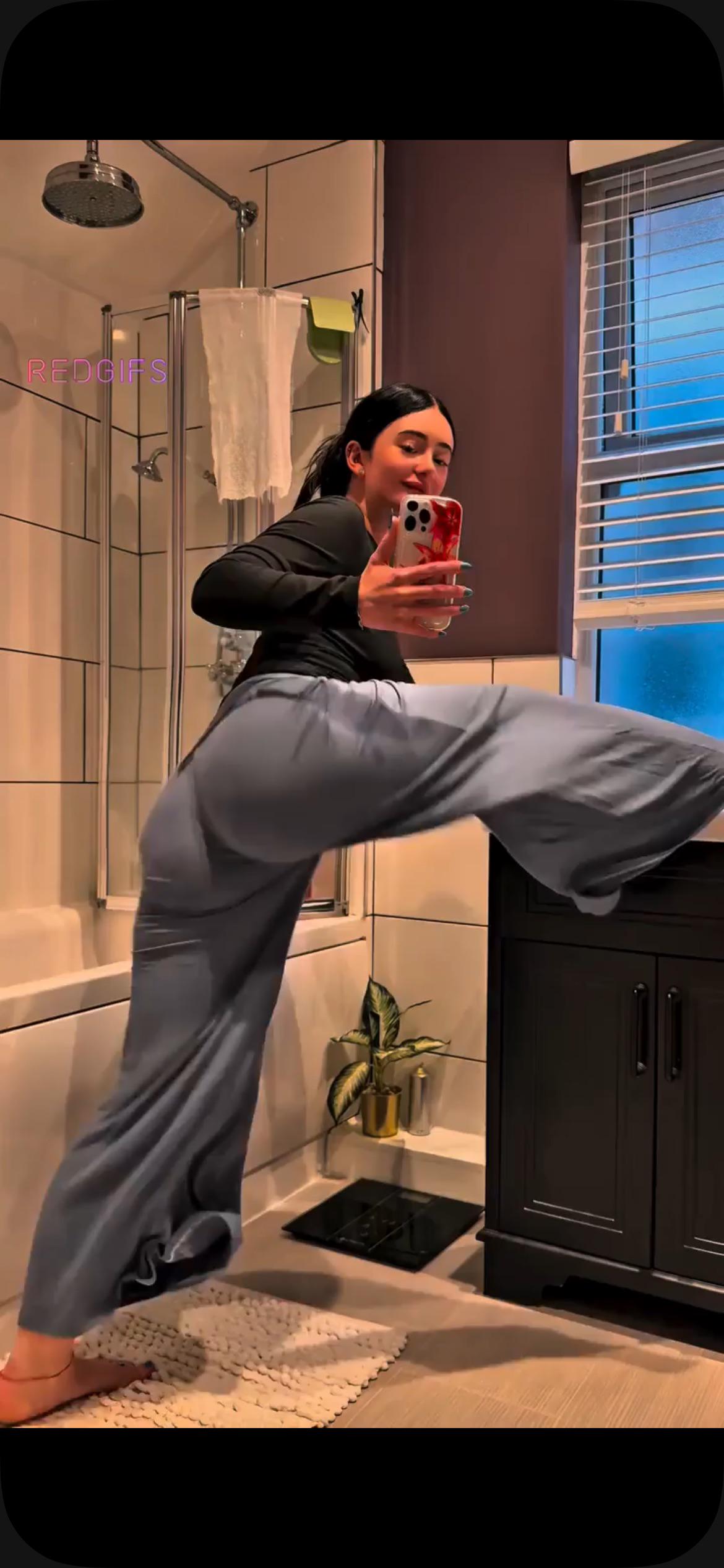 Find Pornstar – who is this Find Pornstar – who is this